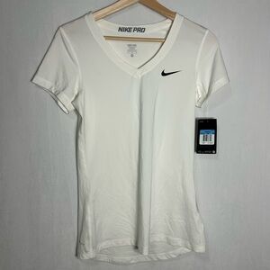 Nike women’s V neck training shirt -‎ medium